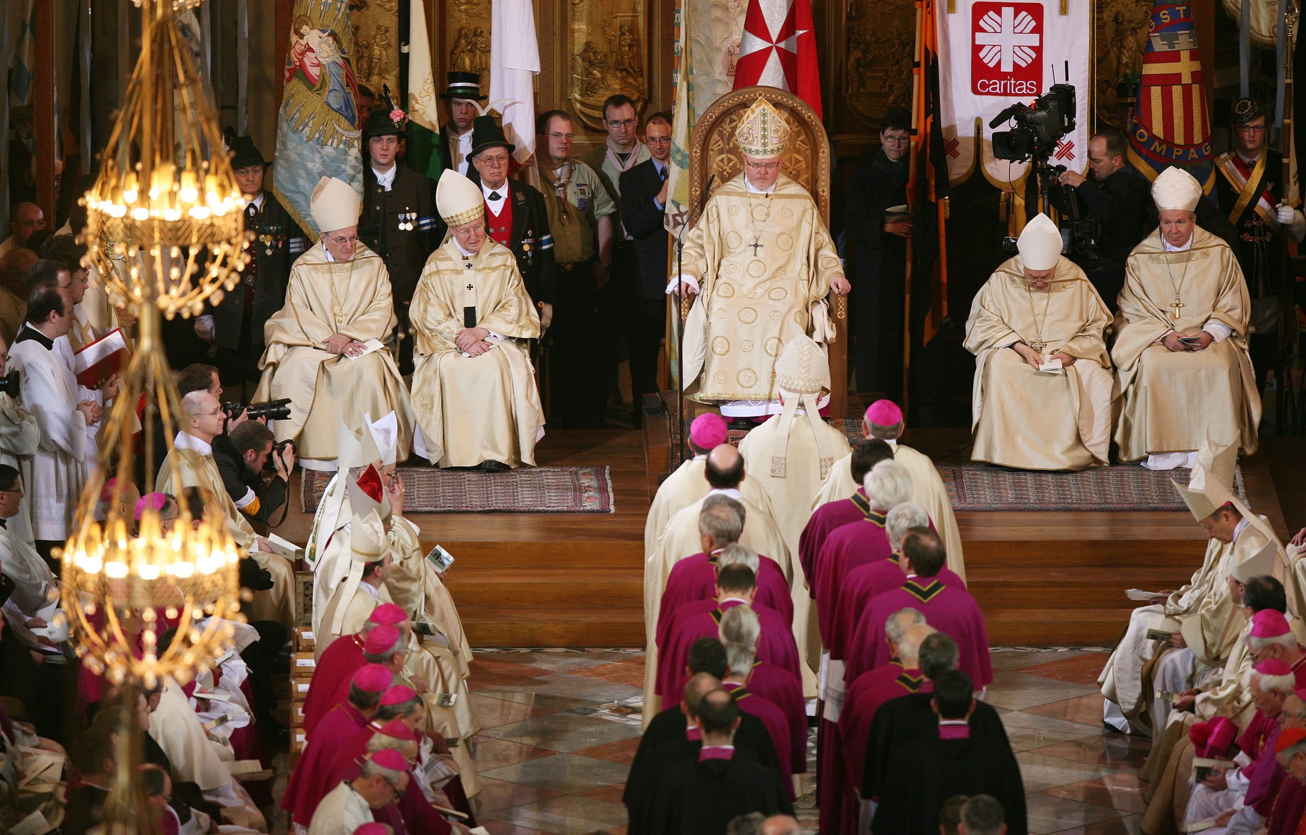 Newly surfaced Vatican letter rejects German blessing proposals